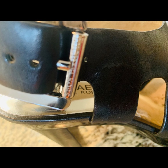 Michael Kors Heels - Picture 4 of 8